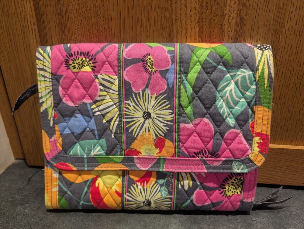 Vera Bradley travel bag jazzy organizer